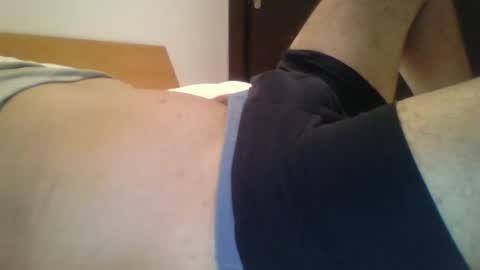 Snapshot of wolfylatinoplayfull chatting on December 17, 2:33 am wolfylatinoplayfull online show from December 17, 2:33 am