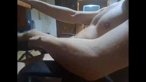 Snapshot of womanizerr69 chatting on March 2, 1:30 am womanizerr69 online show from March 2, 1:30 am