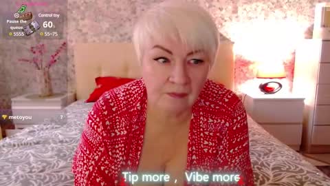 Snapshot of women_pleasures chatting on January 29, 11:20 am women_pleasures online show from January 29, 11:20 am