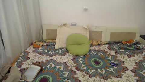 Snapshot of women_pleasures chatting on March 7, 8:44 pm women_pleasures online show from March 7, 8:44 pm