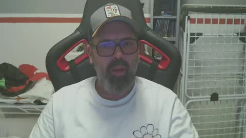 Adam online show from December 7, 1:03 am