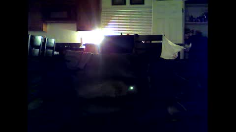 Snapshot of womenlovememan chatting on December 26, 4:10 am Ryan online show from December 26, 4:10 am