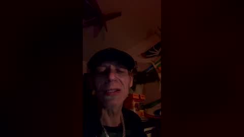 Snapshot of wonderboy3272 chatting on March 17, 6:33 pm guido online show from March 17, 6:33 pm