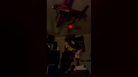 Snapshot of wonderboy3272 chatting on March 22, 8:01 pm guido online show from March 22, 8:01 pm