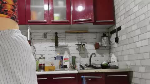 Snapshot of wonderconnie chatting on October 18, 6:08 pm wonderconnie online show from October 18, 6:08 pm