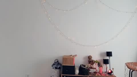 Stia online show from April 19, 7:07 am