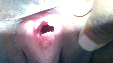 Snapshot of wonders0786 chatting on September 13, 6:57 am Your black bunny online show from September 13, 6:57 am