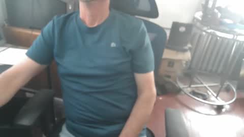 woodworker6473 online show from April 9, 1:49 pm