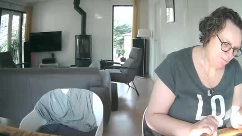 woodwurm and Snoeske online show from February 3, 11:42 am