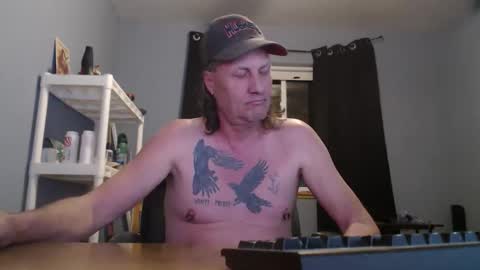 Woody online show from February 18, 3:24 am