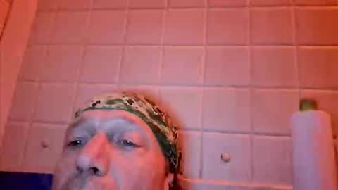 Snapshot of woody52746 chatting on May 20, 7:03 am 1Woody4u online show from May 20, 7:03 am