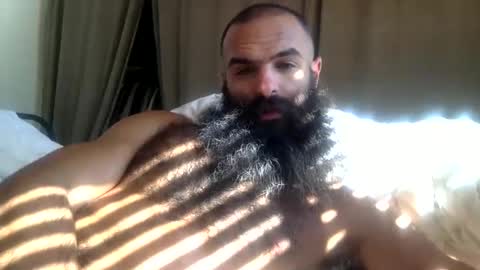 woof_wolf37 online show from March 12, 10:05 pm