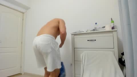 Wolfie online show from February 19, 10:42 pm