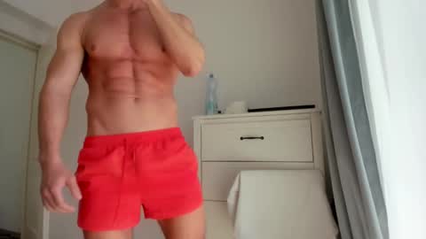 Snapshot of woolfiie chatting on April 23, 8:13 am Wolfie online show from April 23, 8:13 am