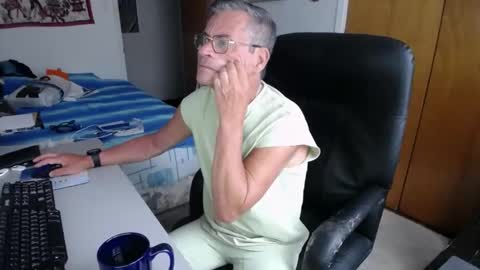 Large one  online show from December 29, 2:21 pm