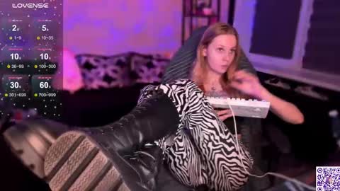 Arnika and Simon online show from November 14, 11:46 pm