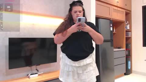 Snapshot of wow_its_kaitlyn chatting on October 15, 9:42 am Kaitlyn xx online show from October 15, 9:42 am