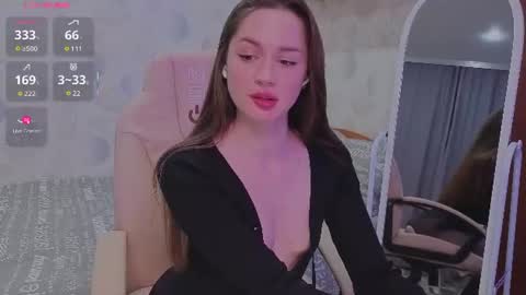 Snapshot of wow_kate chatting on July 2, 9:54 pm Kate online show from July 2, 9:54 pm