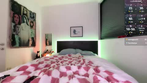 Glen online show from March 3, 8:37 pm