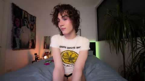 Glen online show from May 14, 9:54 pm