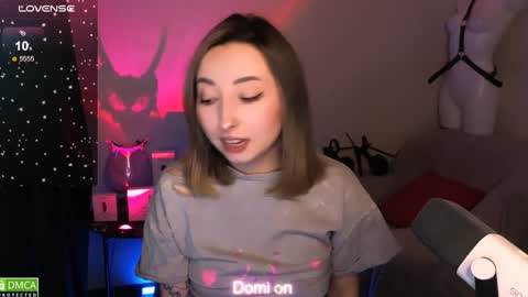 Snapshot of wow_sue chatting on January 28, 6:05 am Sue online show from January 28, 6:05 am