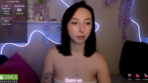 Sue online show from March 24, 2:27 am