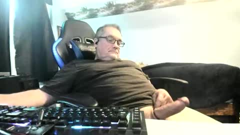 wowsers2022 online show from April 6, 6:09 pm