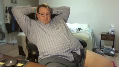 Wren Valentino online show from February 27, 10:42 pm