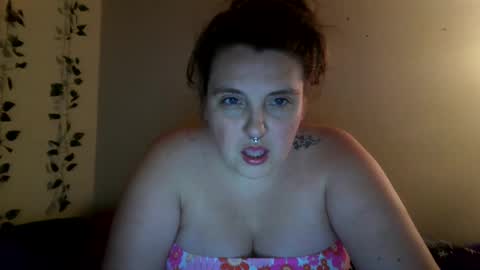 wrenwinters online show from October 3, 4:42 am