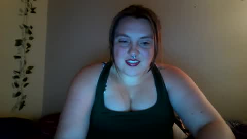 wrenwinters online show from October 4, 7:39 am