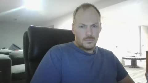 Snapshot of wrestlerbbj chatting on February 2, 1:32 pm wrestlerbbj online show from February 2, 1:32 pm