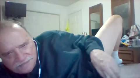 wvmountainlover online show from January 14, 6:24 pm