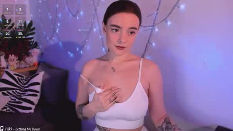 Sonya online show from February 5, 2:33 pm