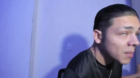 Snapshot of wyatt_smith71 chatting on April 22, 4:41 pm wyatt_smith71 online show from April 22, 4:41 pm