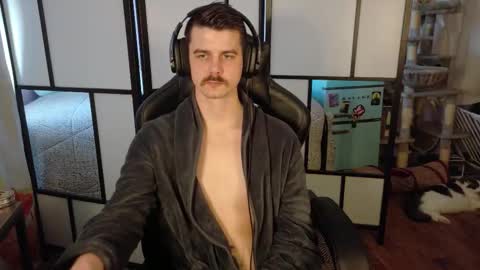 Wyatt online show from February 1, 7:56 pm