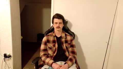 Wyatt online show from April 18, 7:01 am