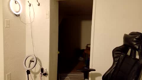 Wyatt online show from April 23, 5:30 am