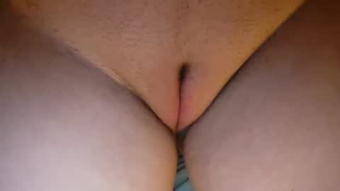 Snapshot of x_dreamgirl_x chatting on June 24, 2:54 am Mariah online show from June 24, 2:54 am