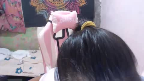 Snapshot of x_lexi_x chatting on December 5, 8:33 am x_lexi_x online show from December 5, 8:33 am