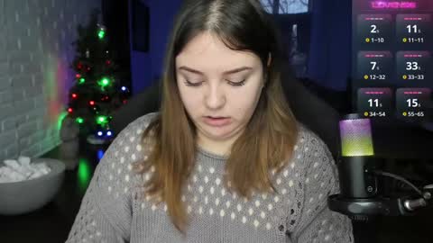 Snapshot of x_nirvana_x chatting on December 21, 5:36 am LOVE NERDS ONLY online show from December 21, 5:36 am