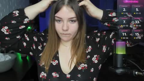 Snapshot of x_nirvana_x chatting on January 12, 10:54 pm LOVE NERDS ONLY online show from January 12, 10:54 pm