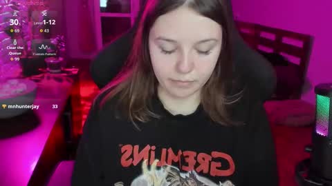 Snapshot of x_nirvana_x chatting on December 14, 3:56 am LOVE NERDS ONLY online show from December 14, 3:56 am