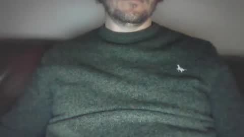 Snapshot of x_yes chatting on December 20, 10:11 pm x_yes online show from December 20, 10:11 pm