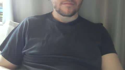 Snapshot of x_yes chatting on January 20, 12:39 pm x_yes online show from January 20, 12:39 pm