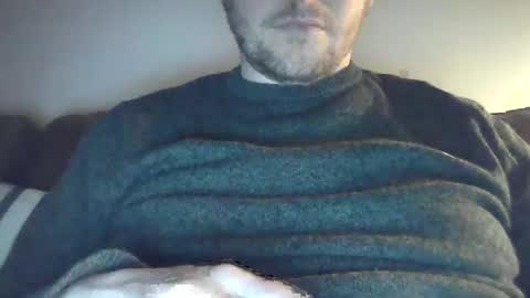 Snapshot of x_yes chatting on March 2, 10:59 pm x_yes online show from March 2, 10:59 pm