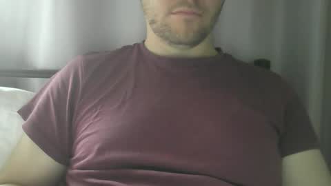 Snapshot of x_yes chatting on September 10, 10:59 am x_yes online show from September 10, 10:59 am