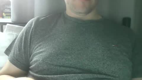 Snapshot of x_yes chatting on October 10, 1:10 pm x_yes online show from October 10, 1:10 pm