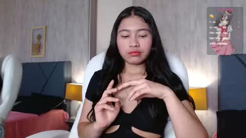 aurora  online show from November 24, 3:06 am