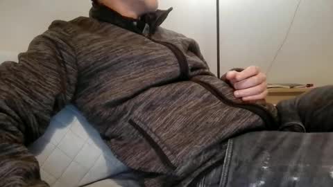 xalegarmax online show from January 8, 9:50 pm