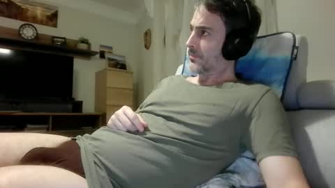 xalegarmax online show from February 1, 9:35 pm